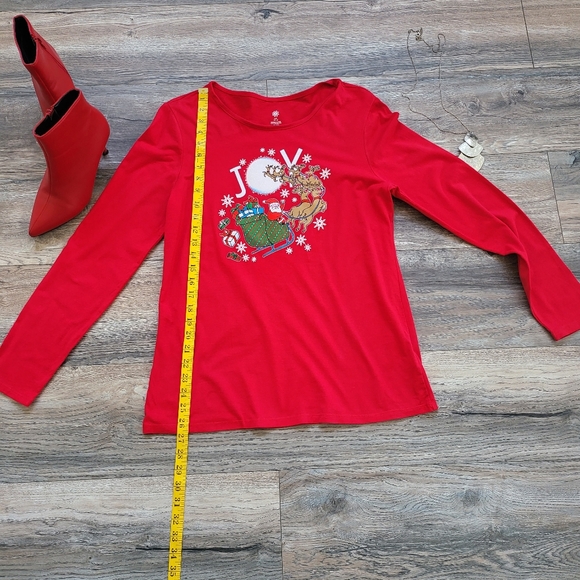 Christmas Tee - Picture 10 of 12